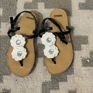 Gymboree Sandals with flowers
